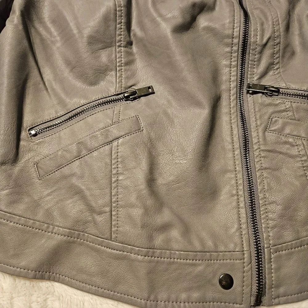 Metaphor jacket - Picture 3 of 9